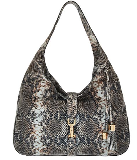 are there fake gili handbags
